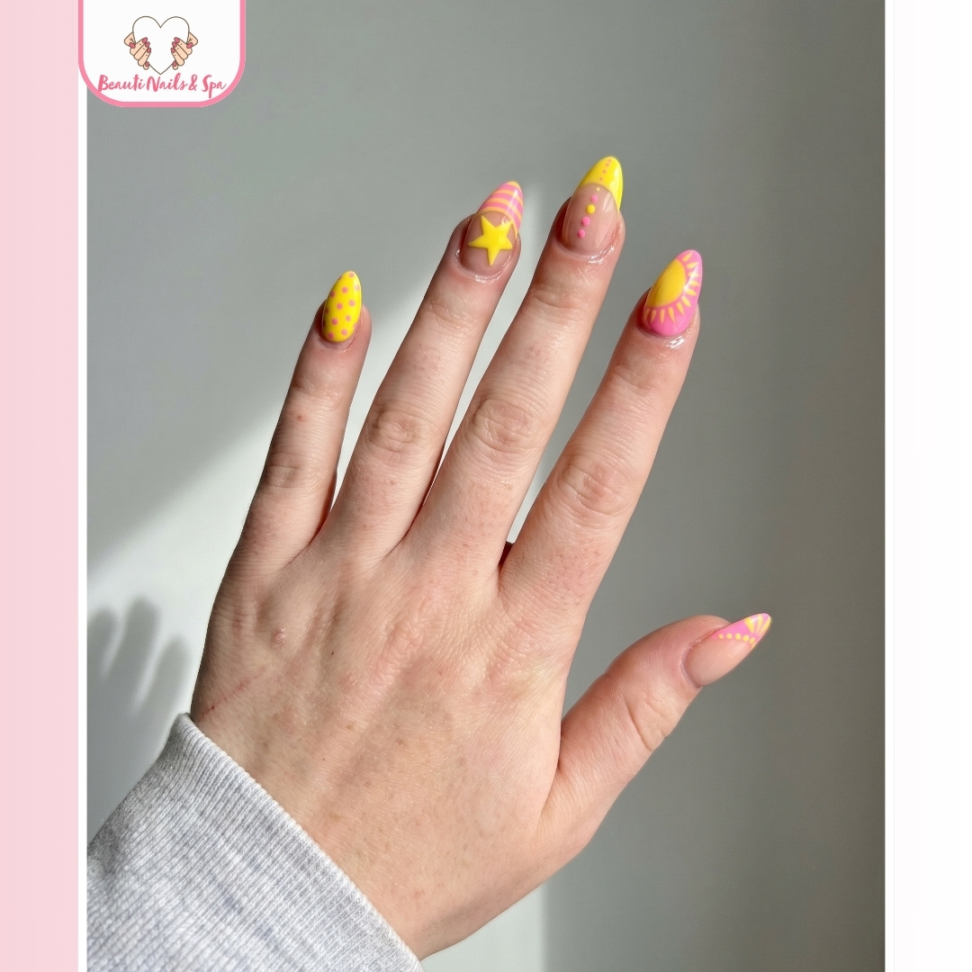 Beauti Nails and Spa logo