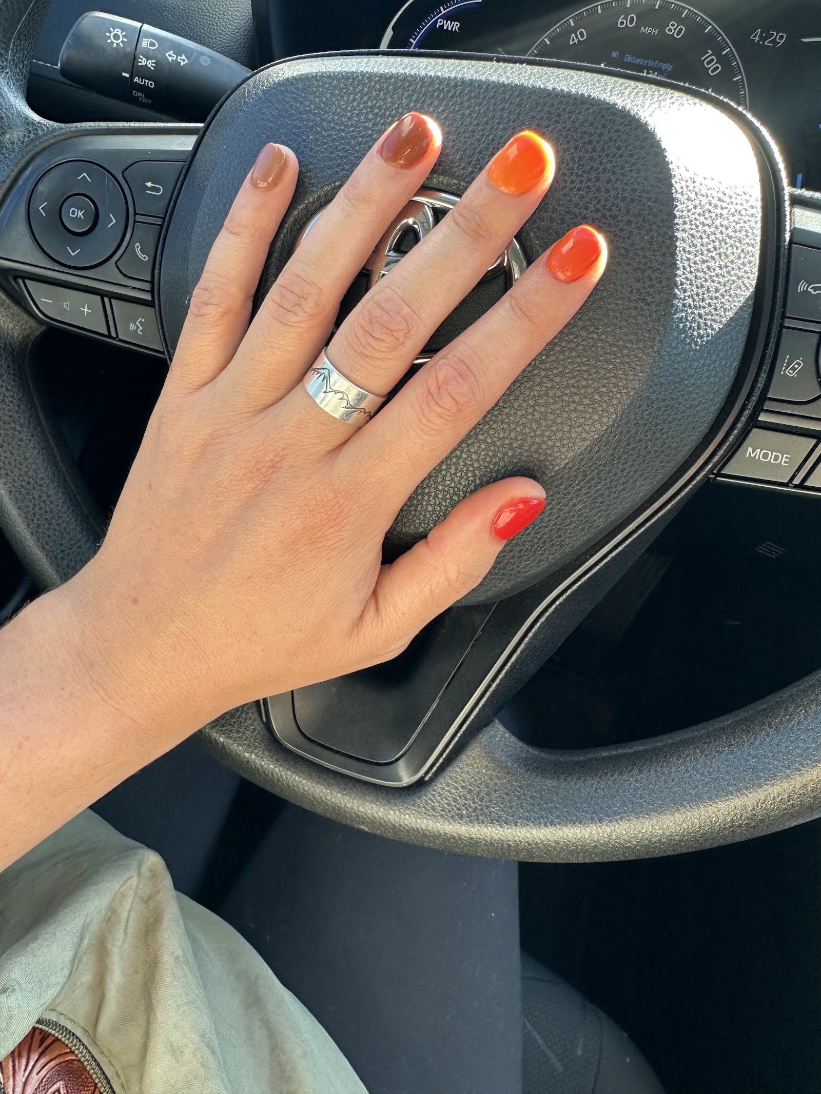 Beauti Nails and Spa nail photo 8